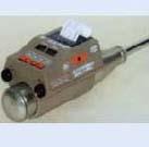 α-3000cn數(shù)字回彈儀系機電一體數(shù)字化智能型儀器，直接打印記錄測區(qū)砼強度 。適合一般建筑工程質(zhì)量監(jiān)督檢測站（中心），是中等規(guī)模工程質(zhì)檢測儀器的佳品。
