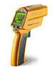  FLUKE574紅外線測溫儀 測量溫度為-30～900℃(-25至1600 °F),D:S=60:1標準焦距,光譜響應8μm至14μm ,激光瞄準:三點同軸激光,顯示分辨率:0.1℃, 精度：±0.75% 或±1℃


 

