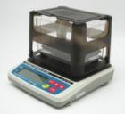 MD-300S 多功能電子比重計.測試種類:固體;液體;顆粒;薄膜;浮體;吸水體.密度解析:0.001g/cm3.秤   量:0.01g～300 g.凈   量:1 kg


