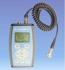 VIB-11是針對企業(yè)點檢開發(fā)的一款便攜式儀器，可一次性完成設(shè)備振動的加速度、速度、位移參數(shù)的測量，同時顯示在儀器屏幕上并且給出設(shè)備的健康狀態(tài)。該儀器具有實時時鐘、路徑，非路徑存儲、USB通信等功能。

